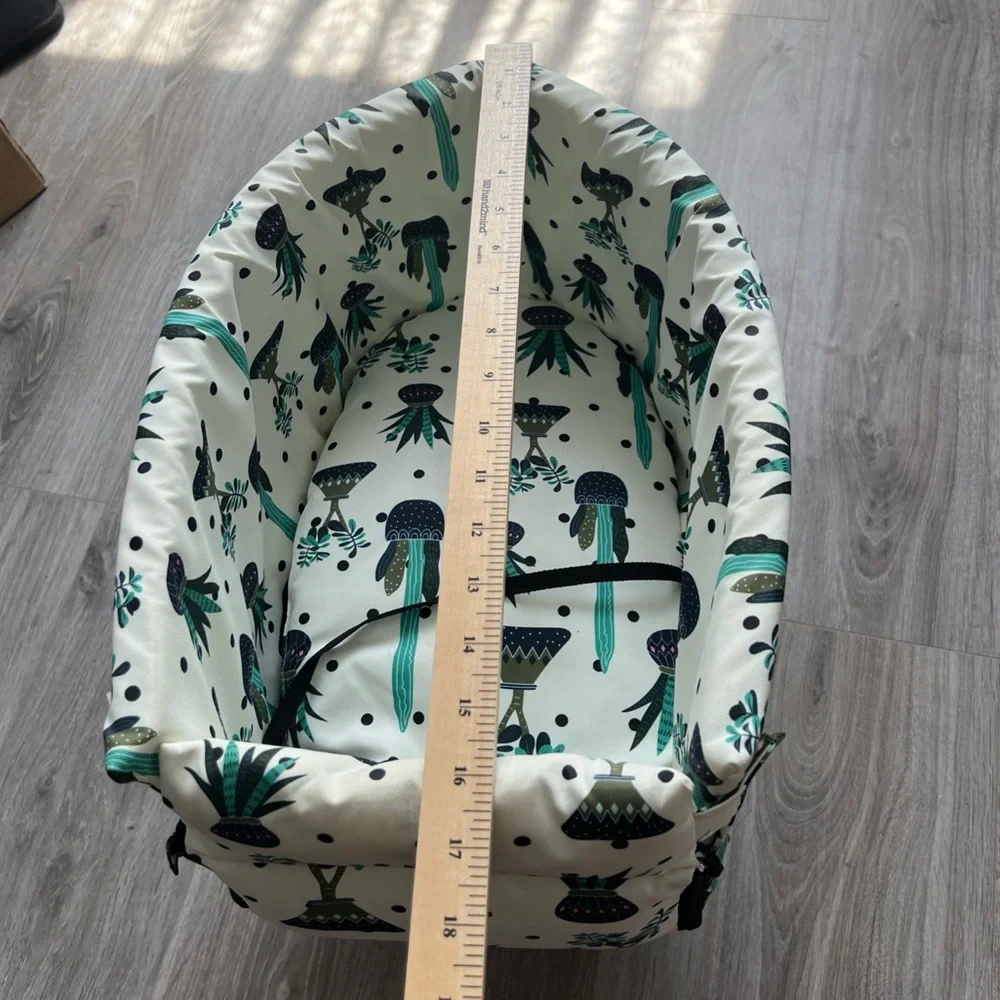 Stylish Plant Print Dog Carrier